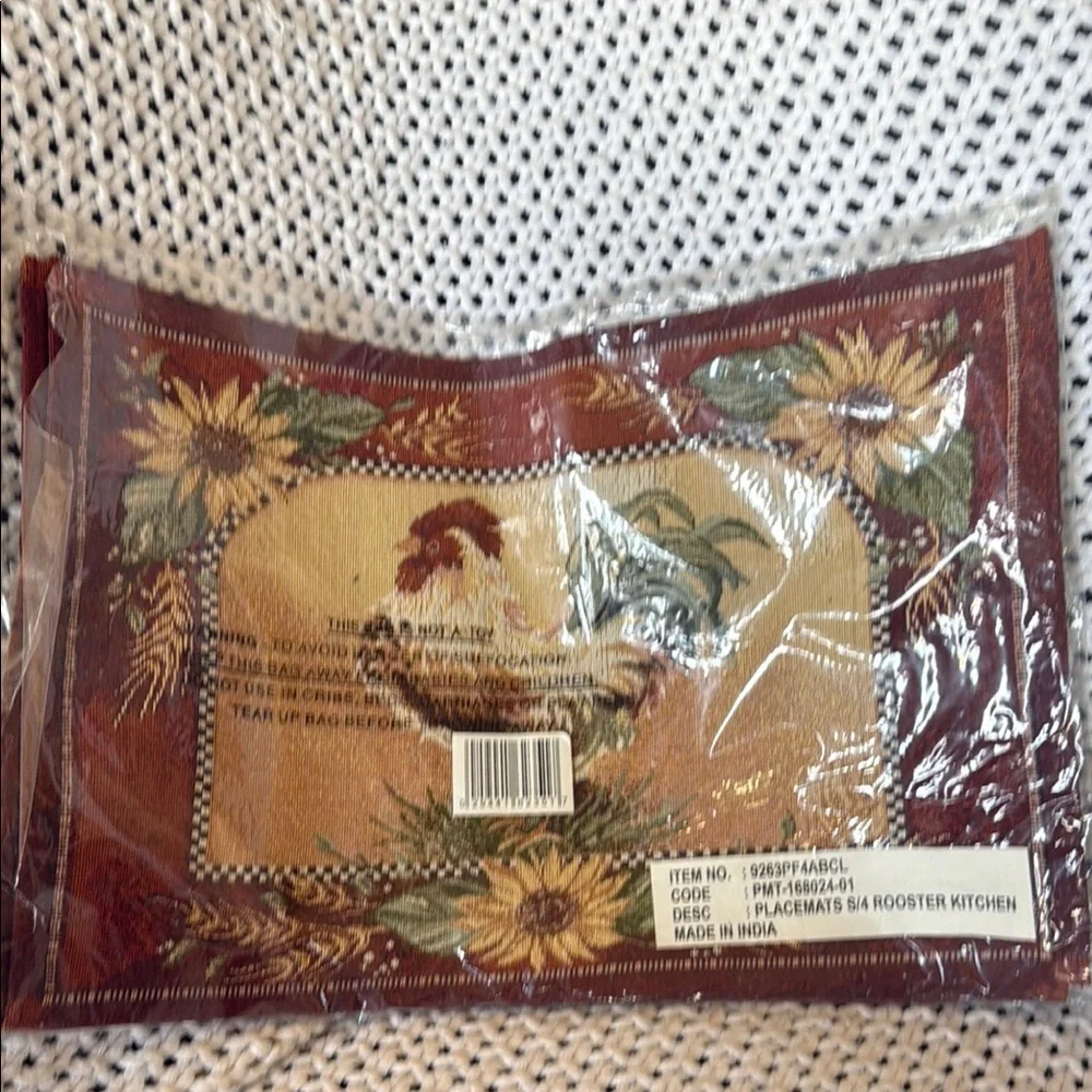 Rooster Tapestry Placemats Set - Picture 3 of 3